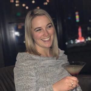 Meet your Posher, Caroline